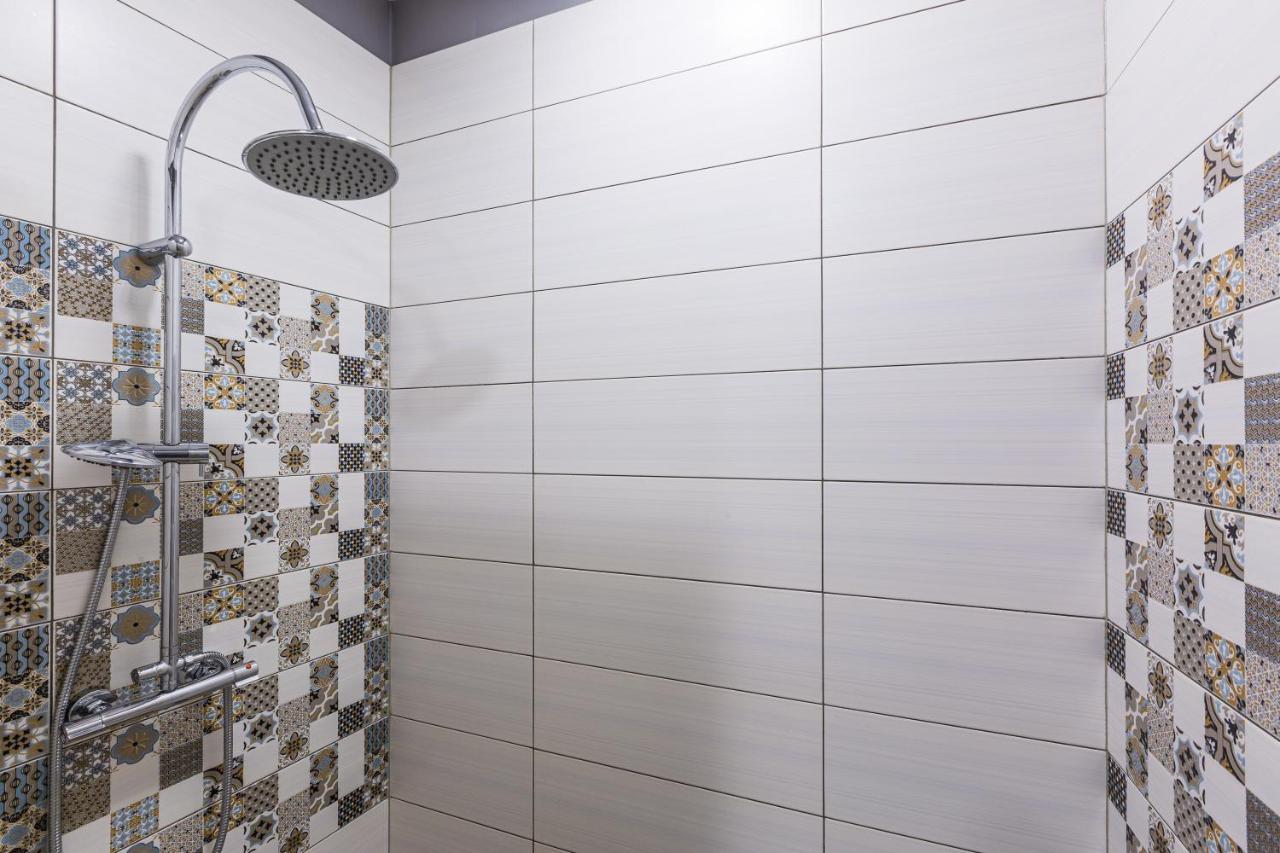 Vodna White Apartment Лвив Екстериор снимка