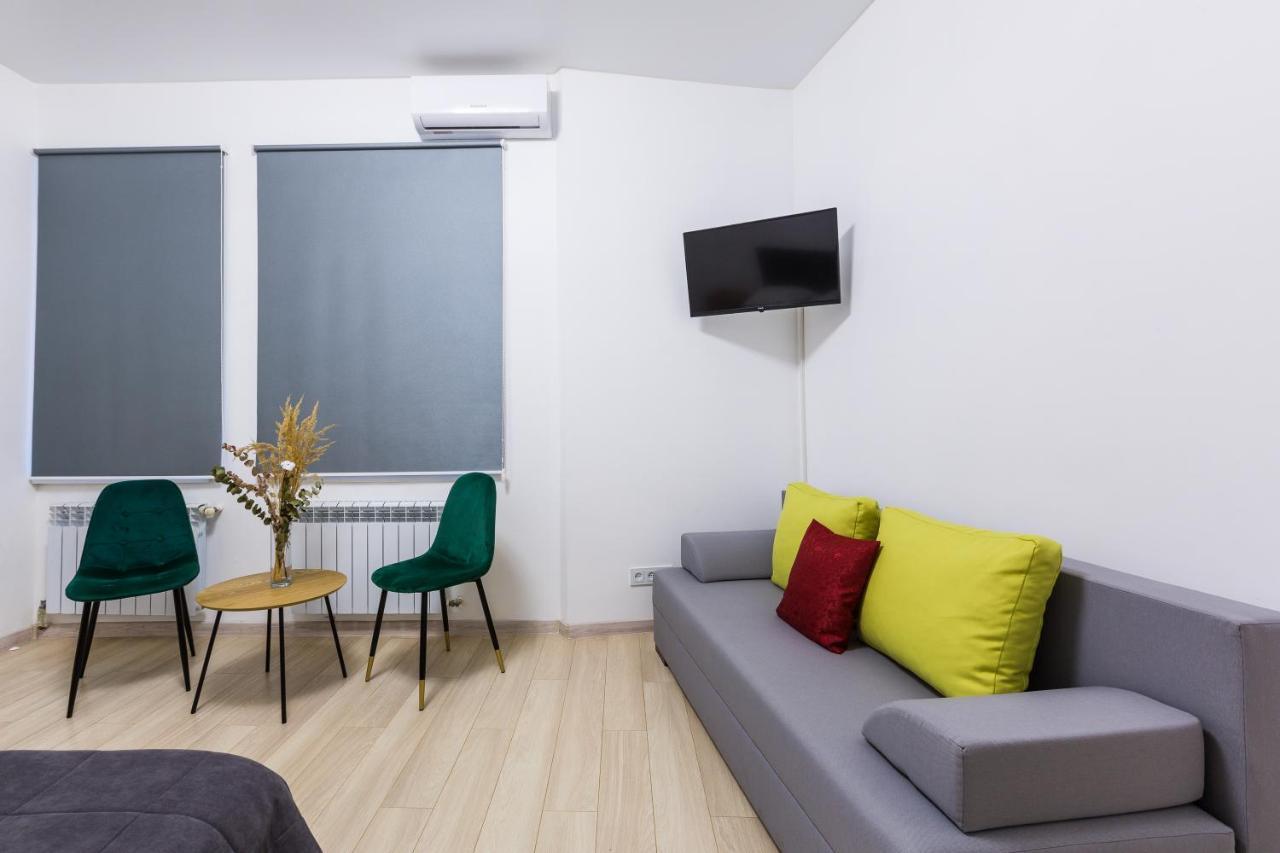 Vodna White Apartment Лвив Екстериор снимка